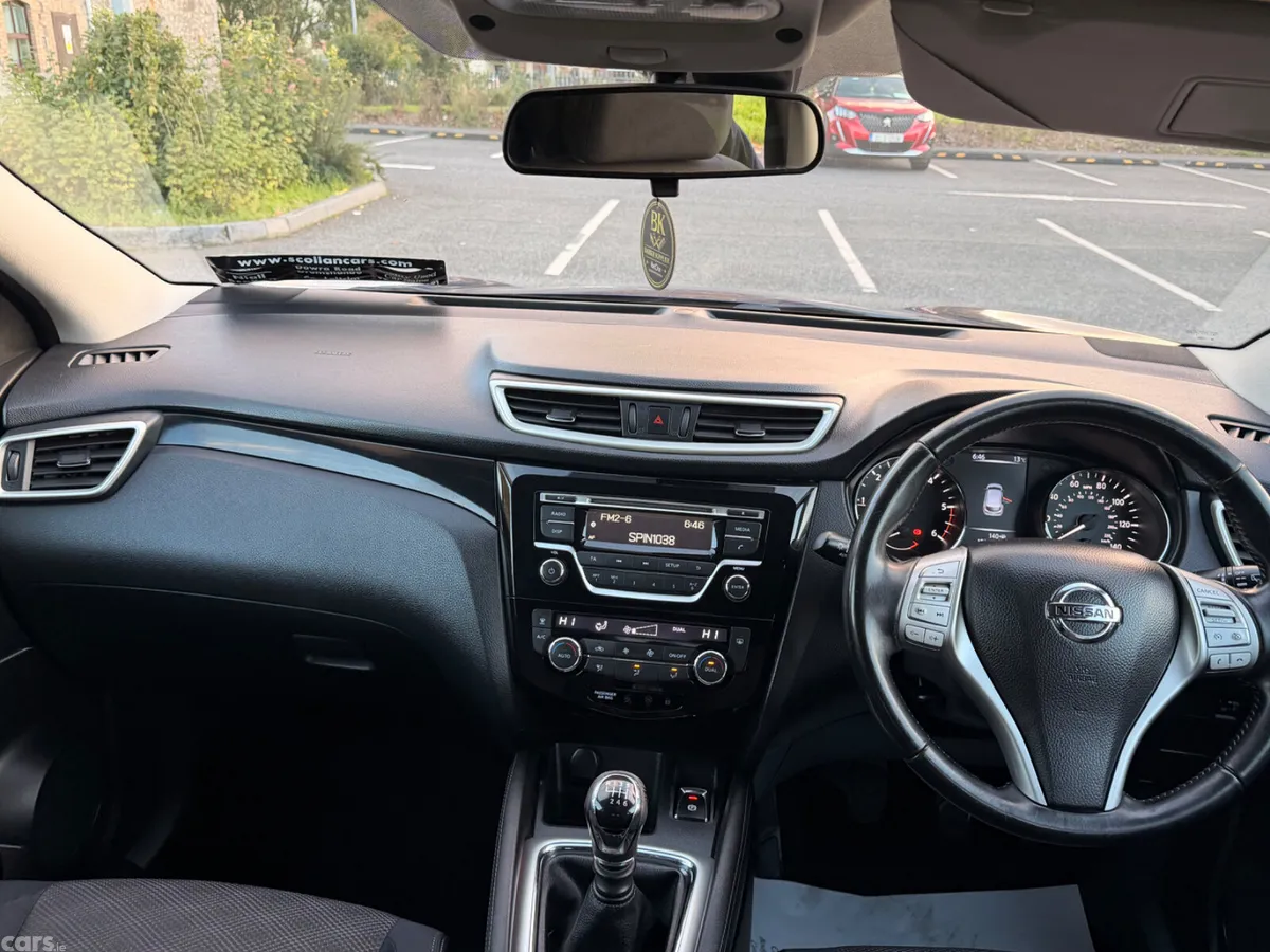 Nissan Qashqai Hatchback, Diesel, 2014, Blue
