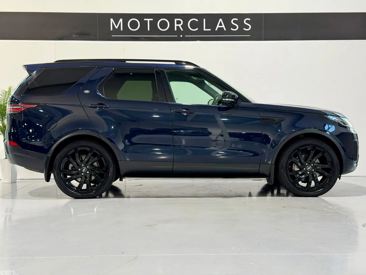 Land Rover Discovery SUV, Diesel, 2020, Blue
