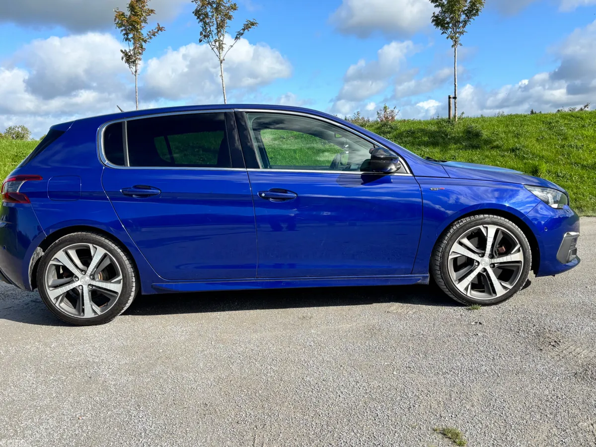 Peugeot 308 Hatchback, Diesel, 2019, Blue