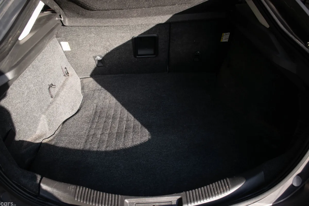 Ford Mondeo Hatchback, Diesel, 2016, Brown