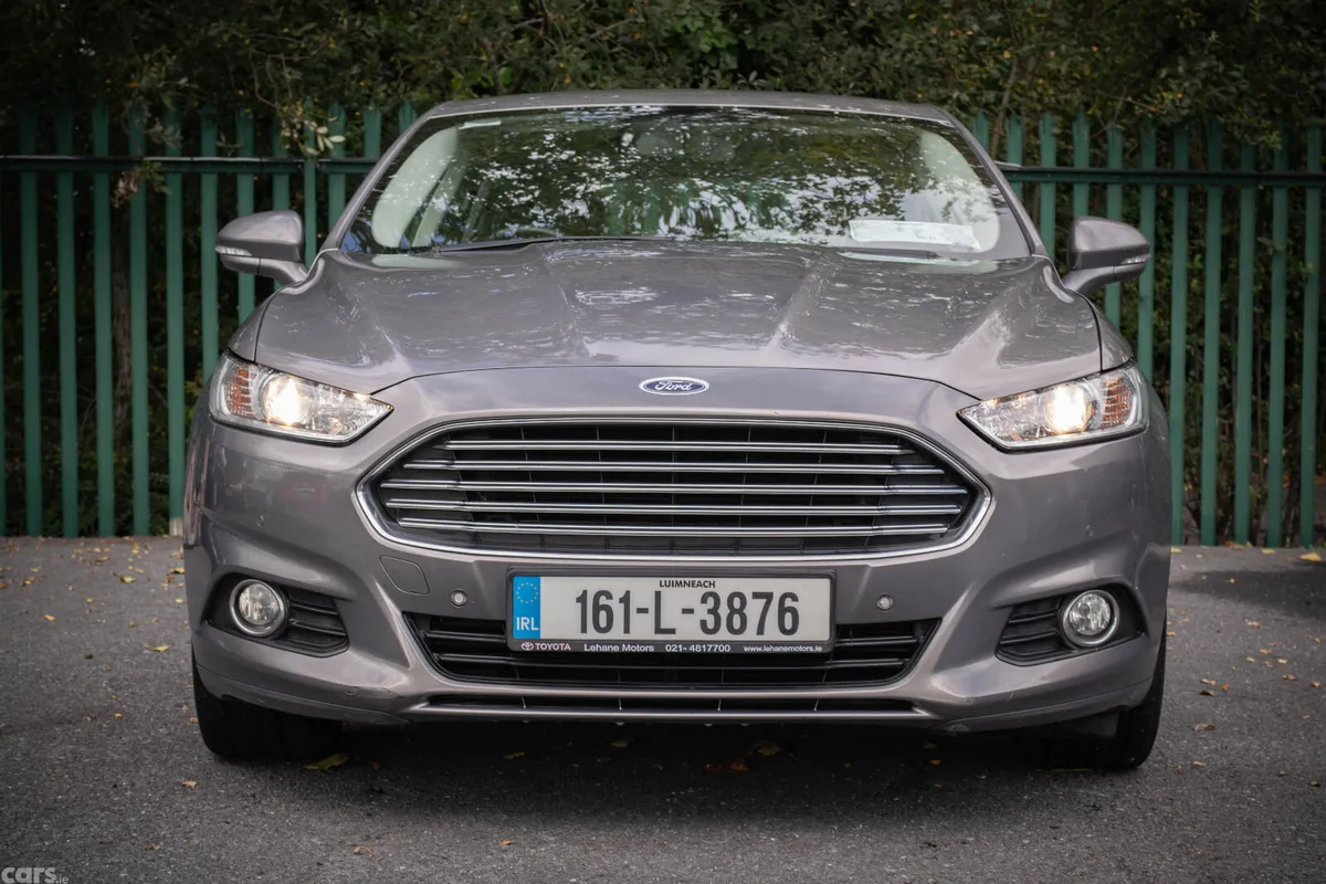 Ford Mondeo Hatchback, Diesel, 2016, Brown