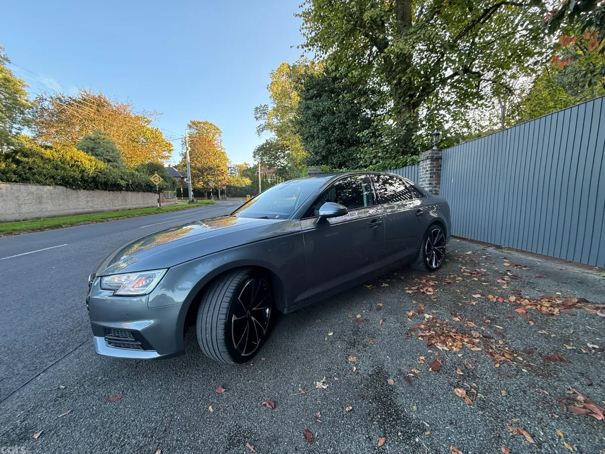 Audi A4 Saloon, Diesel, 2019, Grey