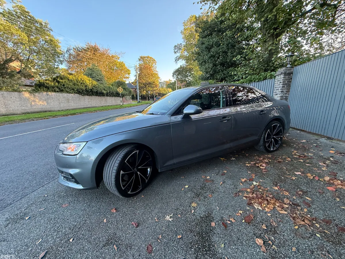 Audi A4 Saloon, Diesel, 2019, Grey
