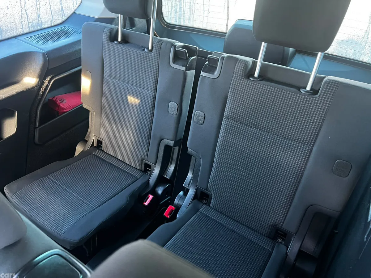 Volkswagen Caddy MPV, Diesel, 2023, Grey