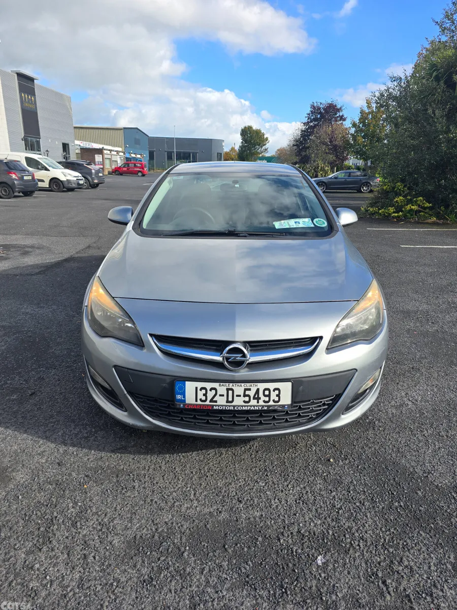 Opel Astra Saloon, Diesel, 2013, Silver