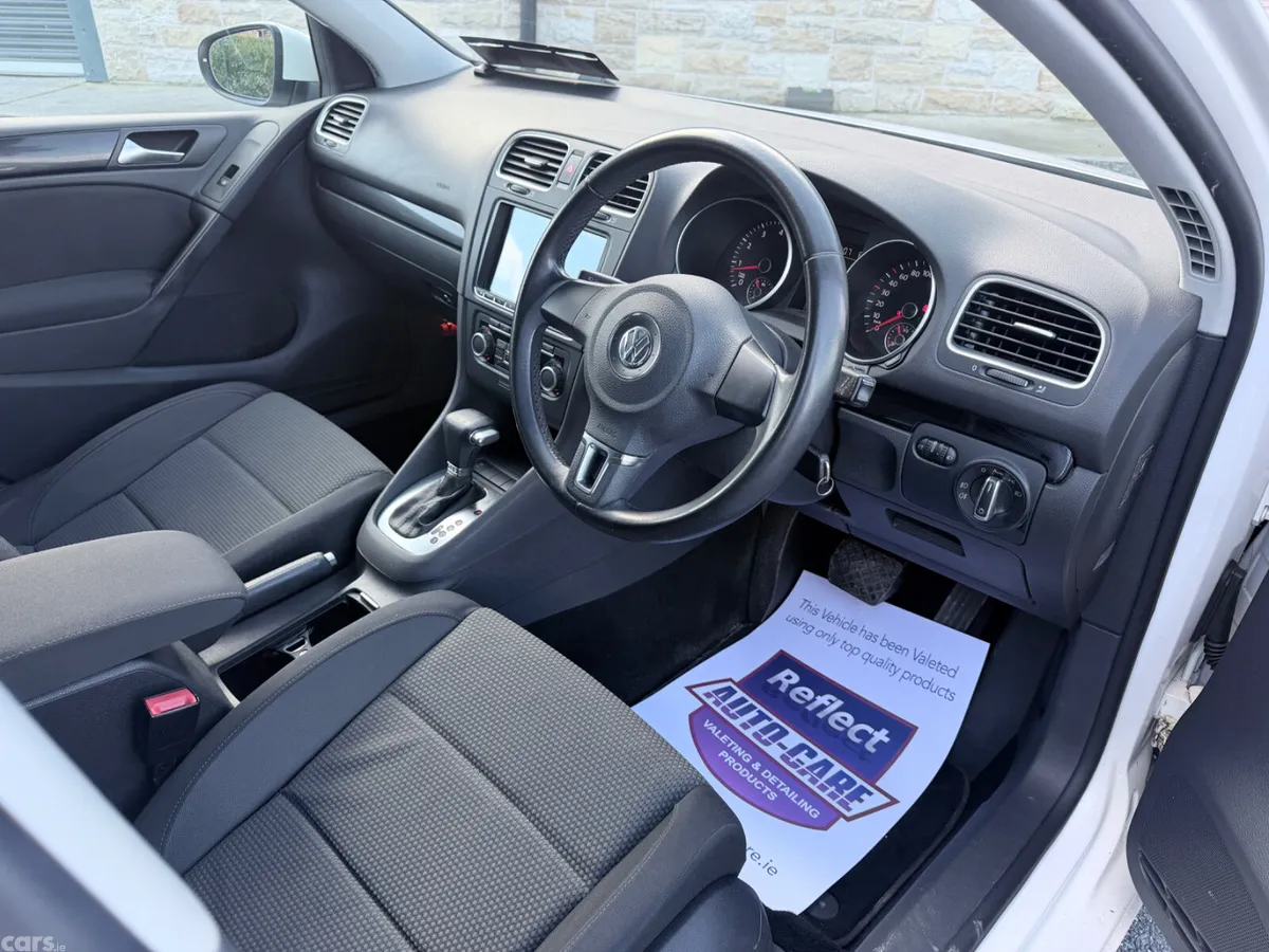Volkswagen Golf Hatchback, Petrol, 2011, White