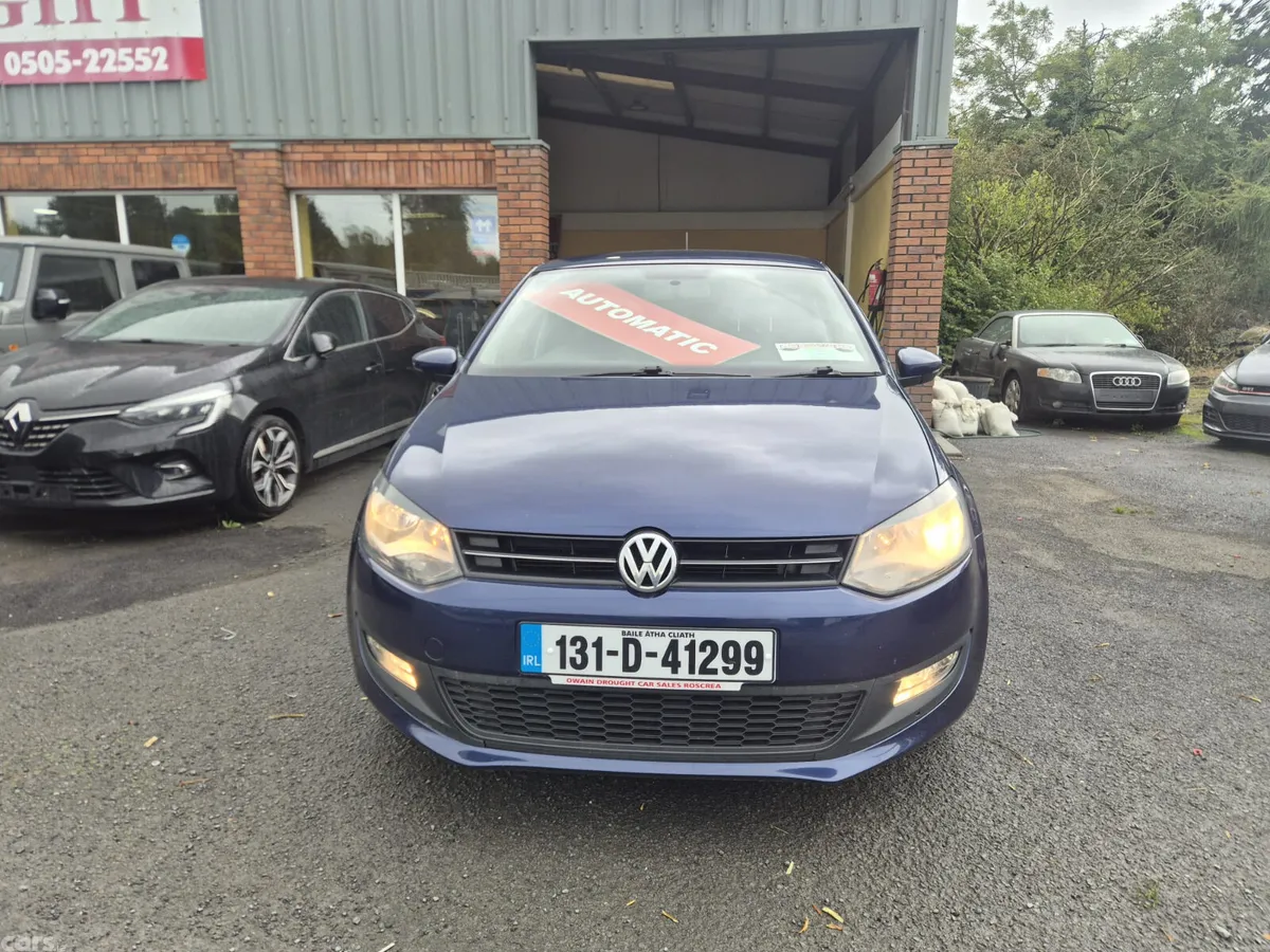 Volkswagen Polo Hatchback, Petrol, 2013, Blue