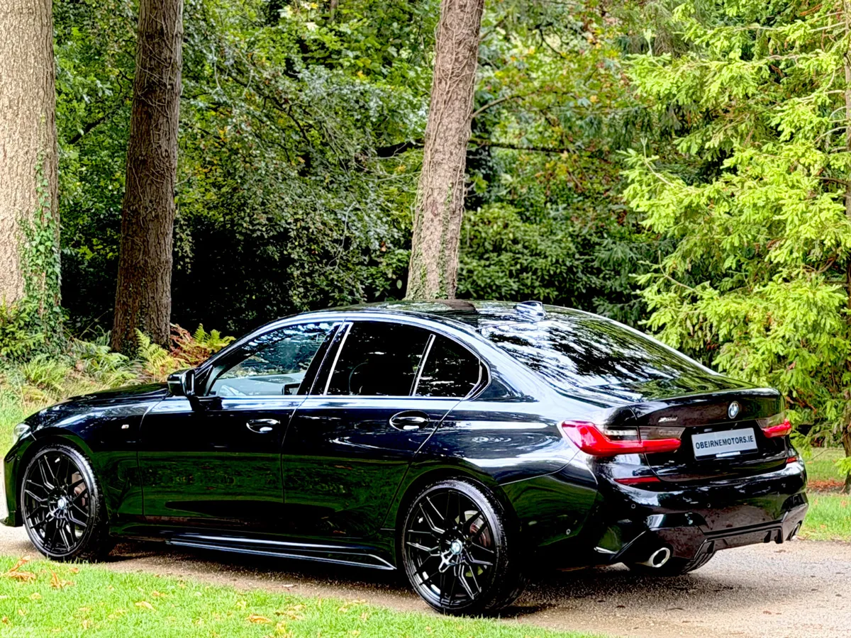 BMW 3-Series Saloon, Diesel, 2022, Black