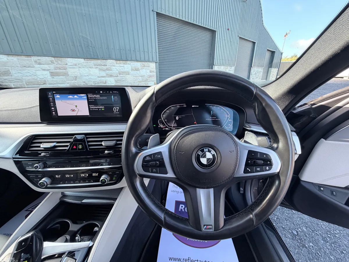 BMW 5-Series Saloon, Petrol Plug-in Hybrid, 2020, Grey