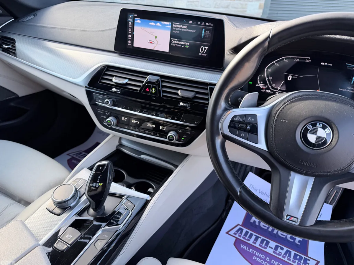BMW 5-Series Saloon, Petrol Plug-in Hybrid, 2020, Grey