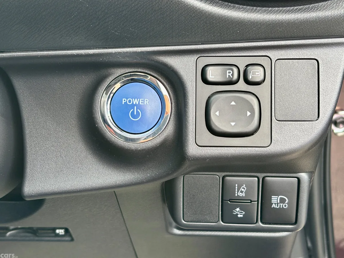 Toyota Aqua Hatchback, Petrol Hybrid, 2016, Brown