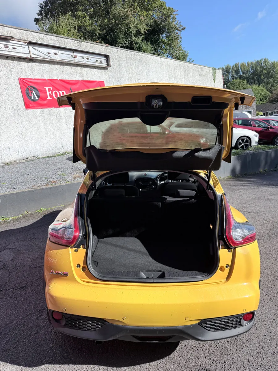 Nissan Juke SUV, Petrol, 2015, Yellow