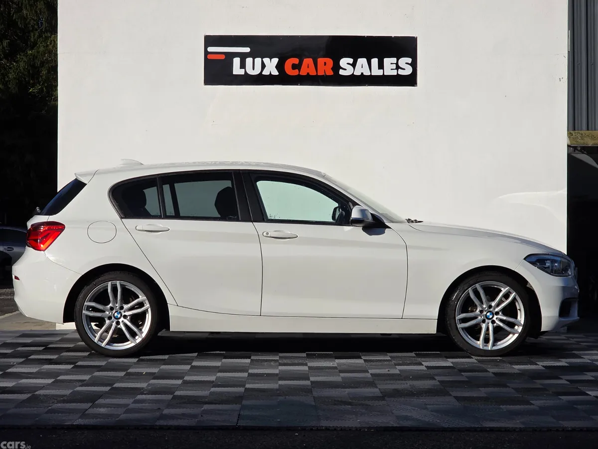 BMW 1-Series Hatchback, Diesel, 2018, White