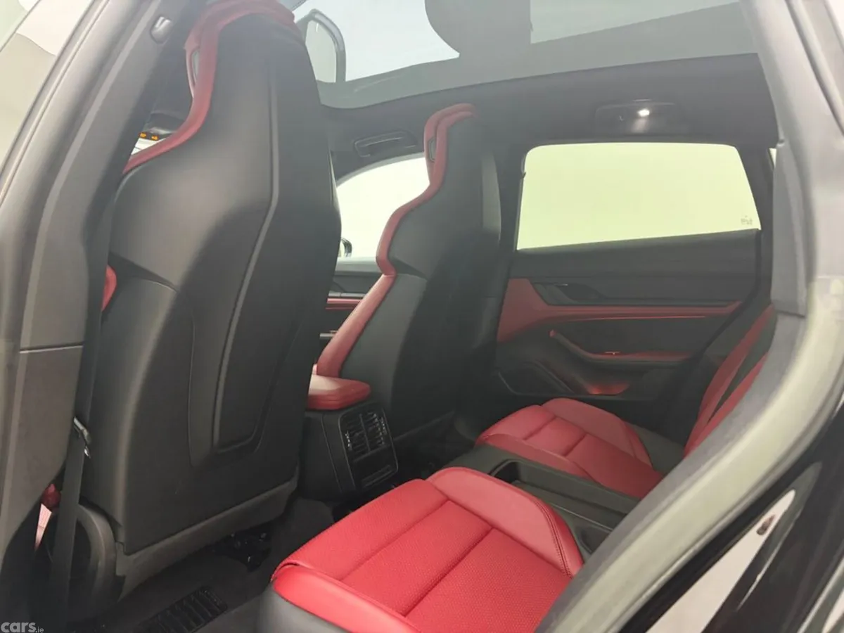 Porsche Taycan Estate, Electric, 2023, Black