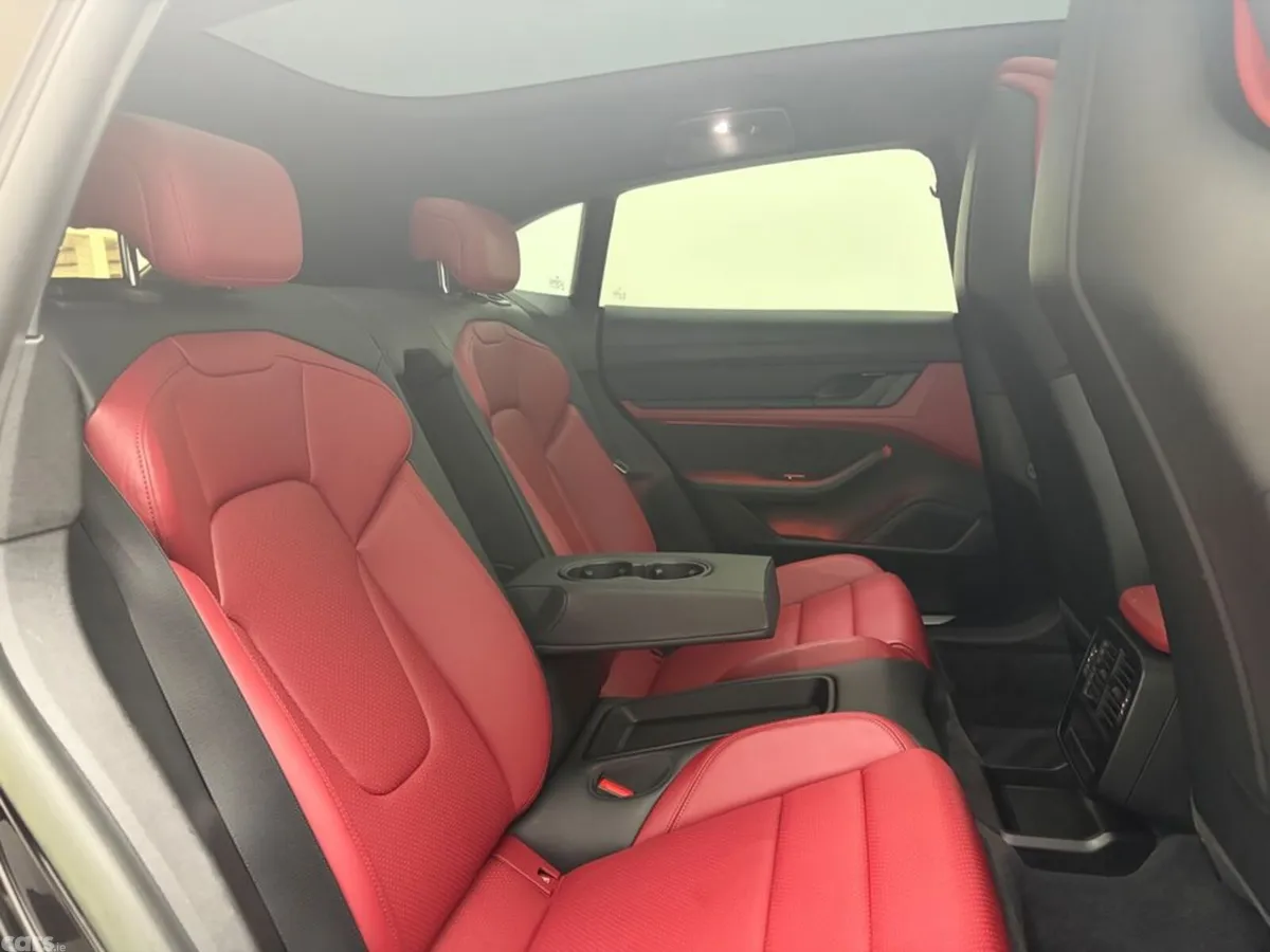 Porsche Taycan Estate, Electric, 2023, Black