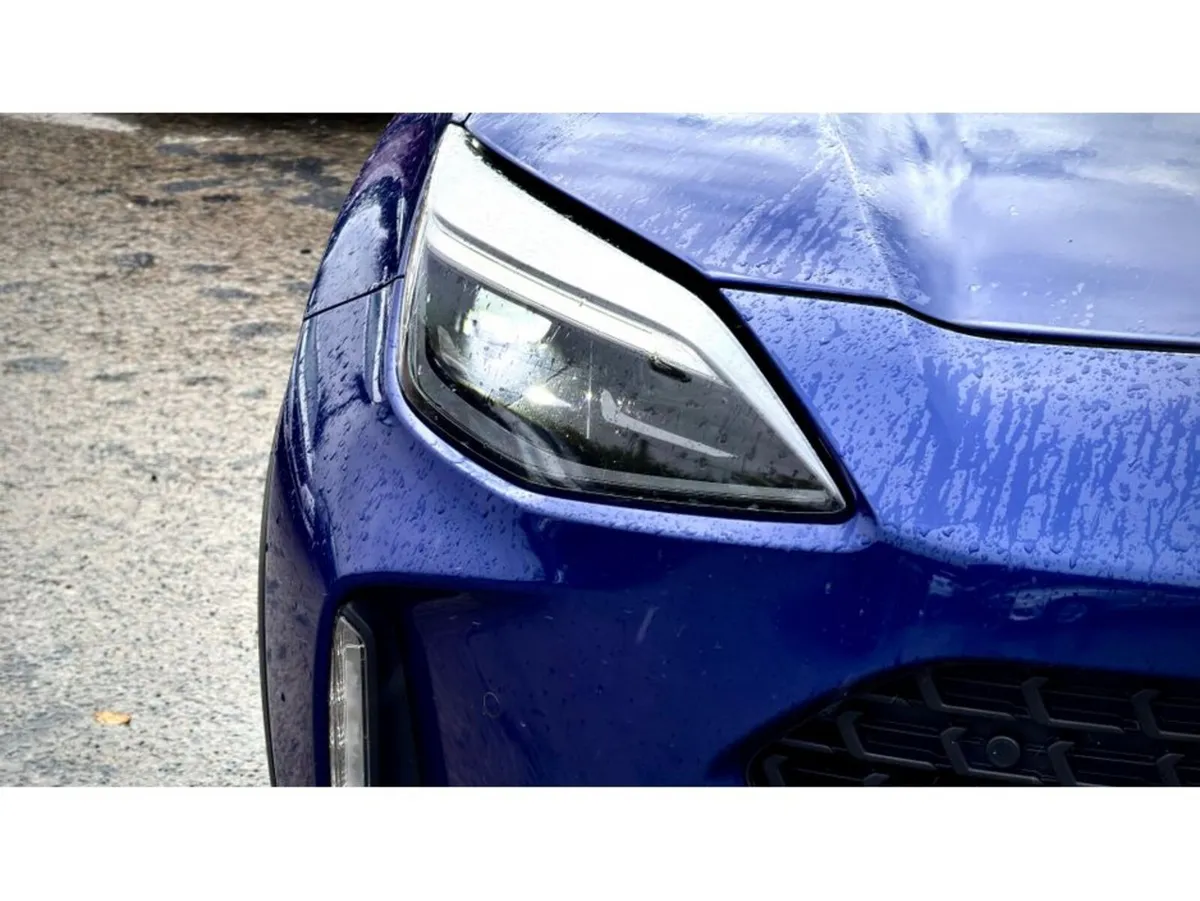 Toyota Yaris Cross SUV, Petrol Hybrid, 2021, Blue