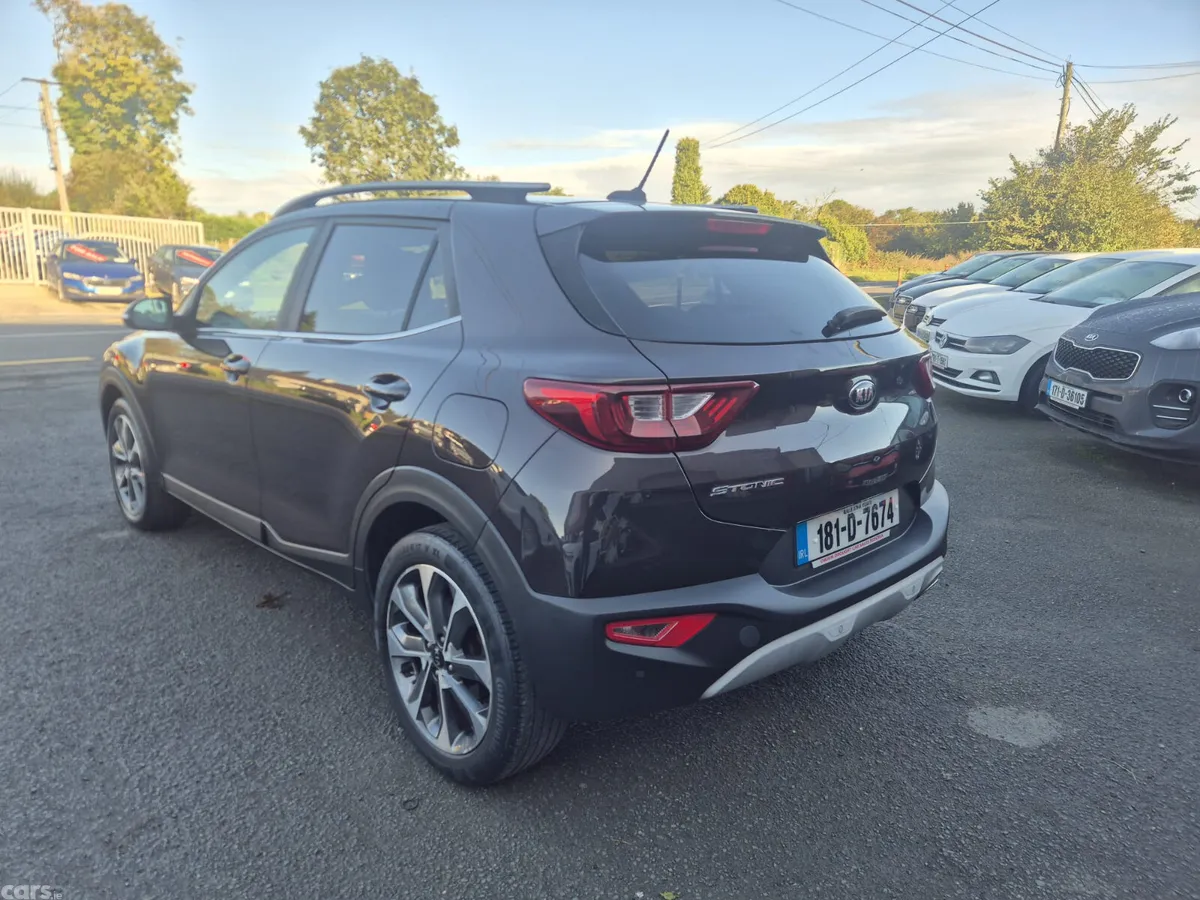 Kia Stonic Hatchback, Petrol, 2018, Brown