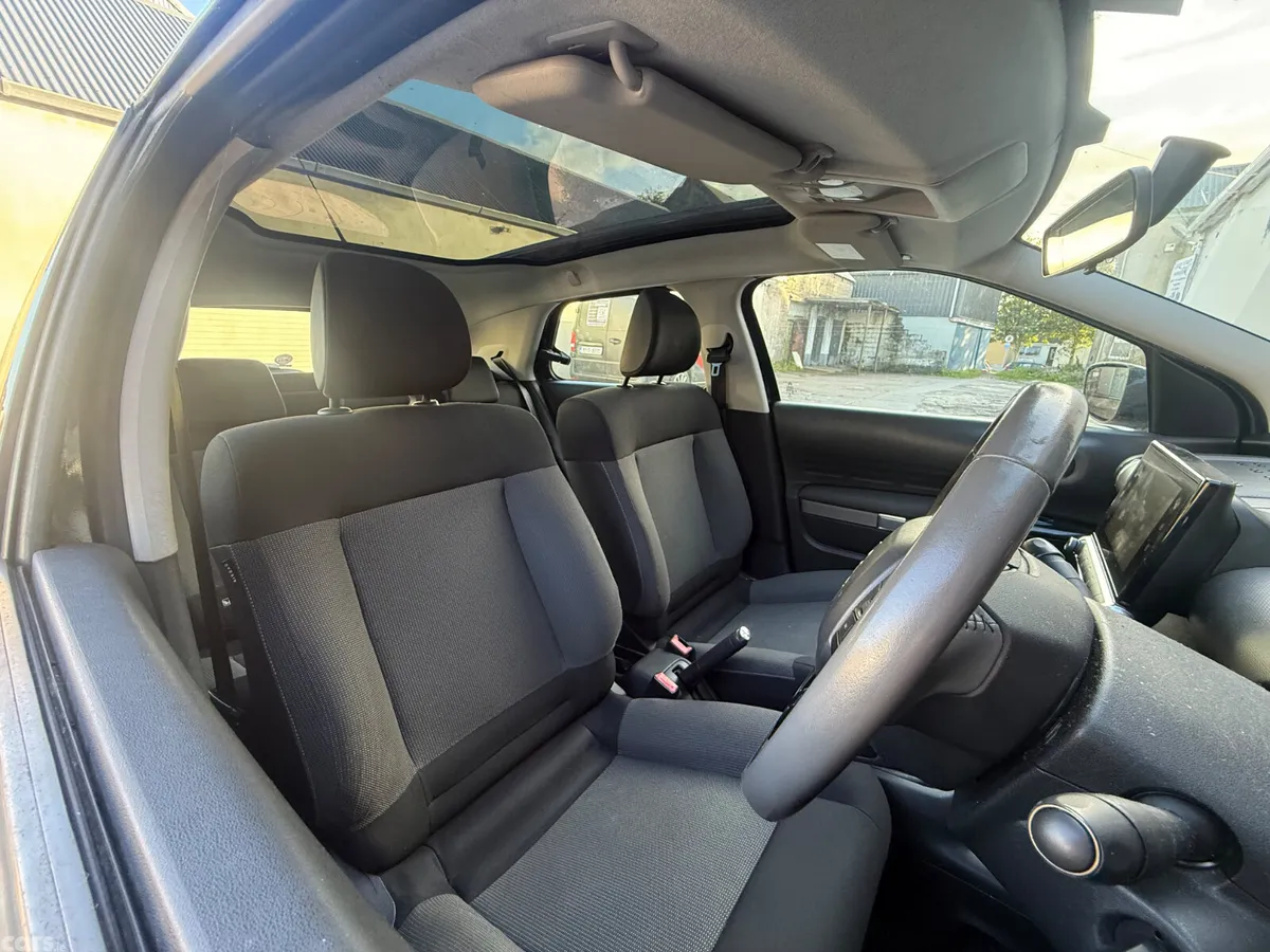 Citroen C4 Cactus Hatchback, Petrol, 2015, Black