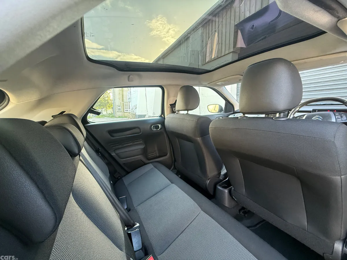 Citroen C4 Cactus Hatchback, Petrol, 2015, Black