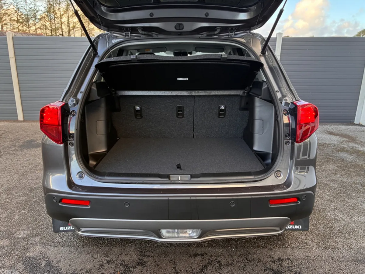 Suzuki Vitara Hatchback, Petrol Hybrid, 2026, Grey