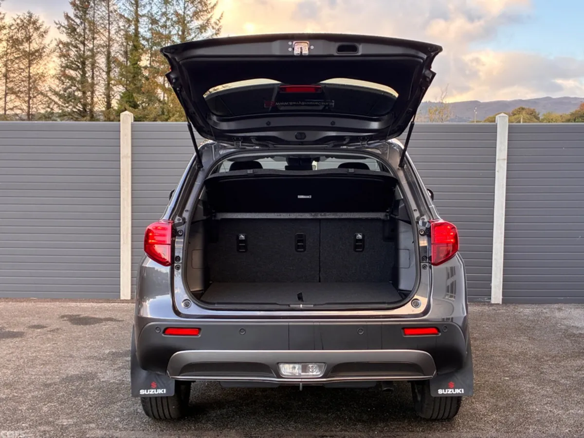 Suzuki Vitara Hatchback, Petrol Hybrid, 2026, Grey