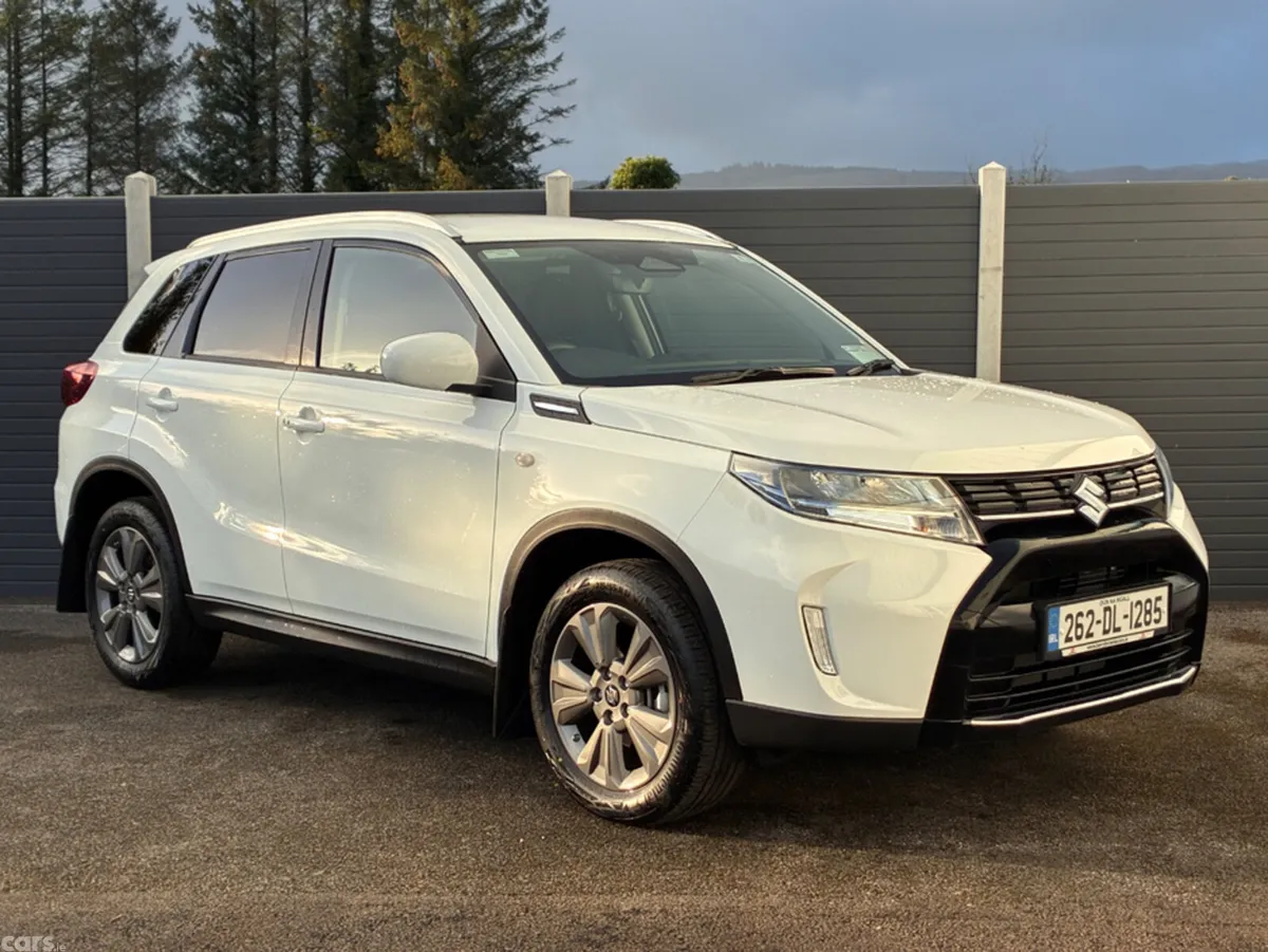 Suzuki Vitara Hatchback, Petrol Hybrid, 2026, White