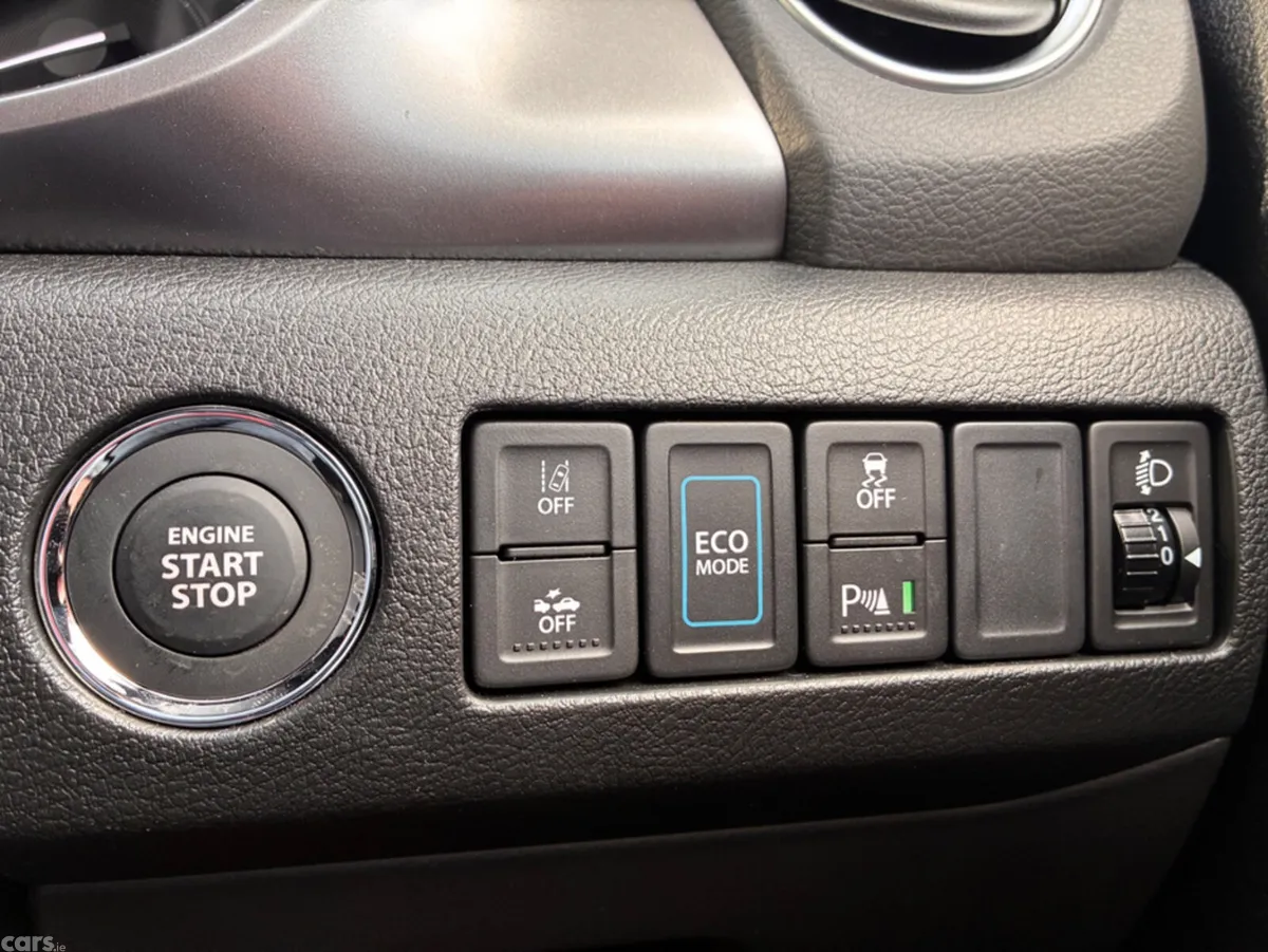 Suzuki Vitara Hatchback, Petrol Hybrid, 2026, White