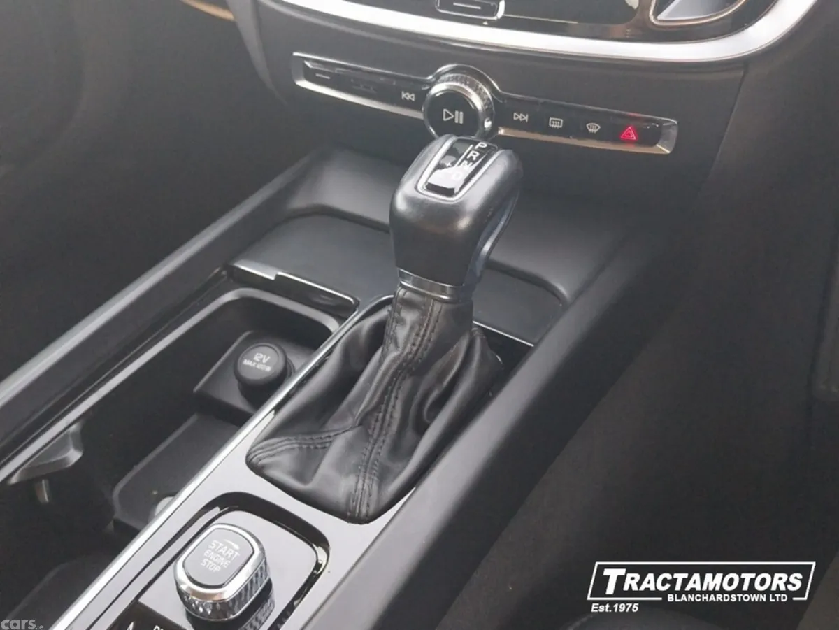 Volvo V60 Estate, Diesel, 2021, Blue