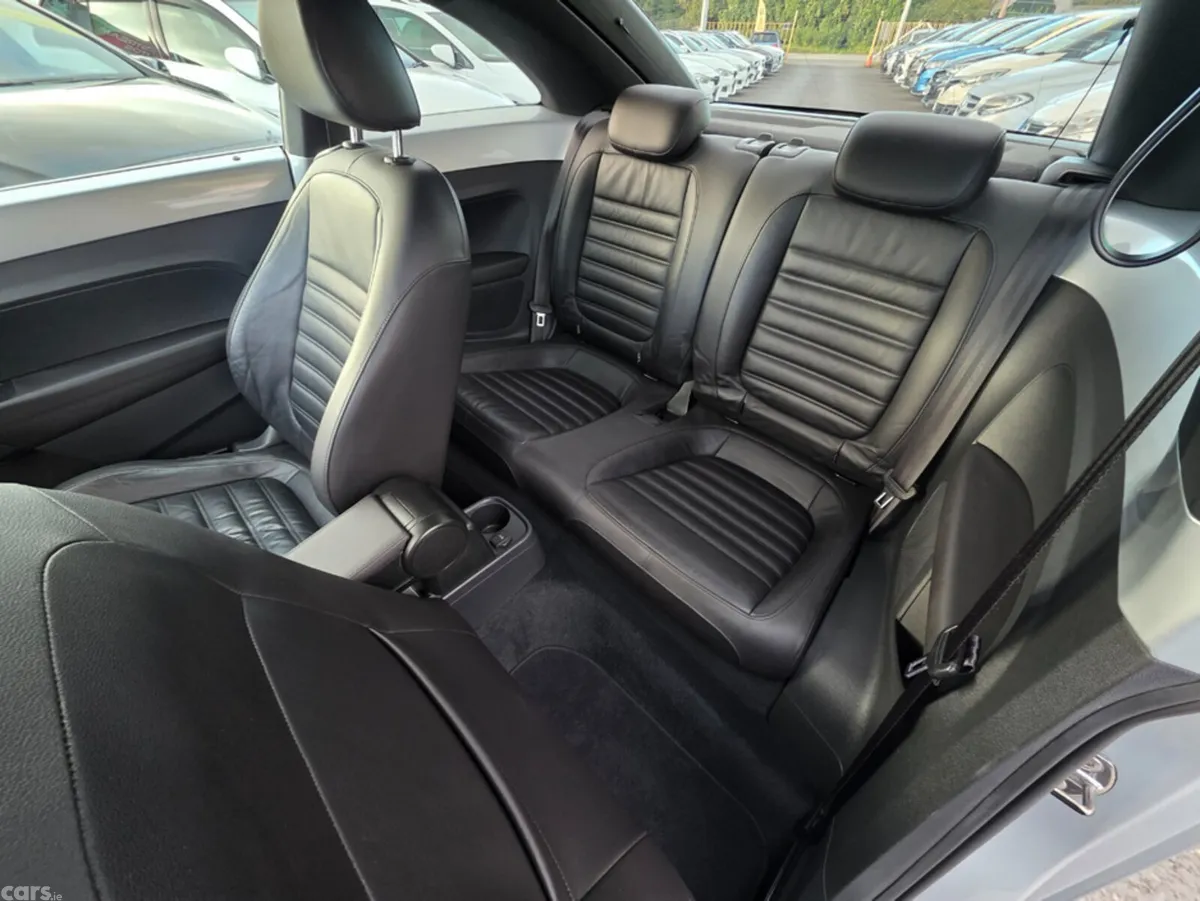 Volkswagen Beetle Coupe, Petrol, 2012, Silver