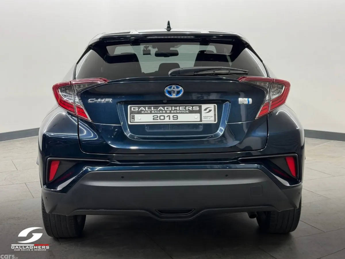 Toyota C-HR SUV, Petrol Hybrid, 2019, Blue