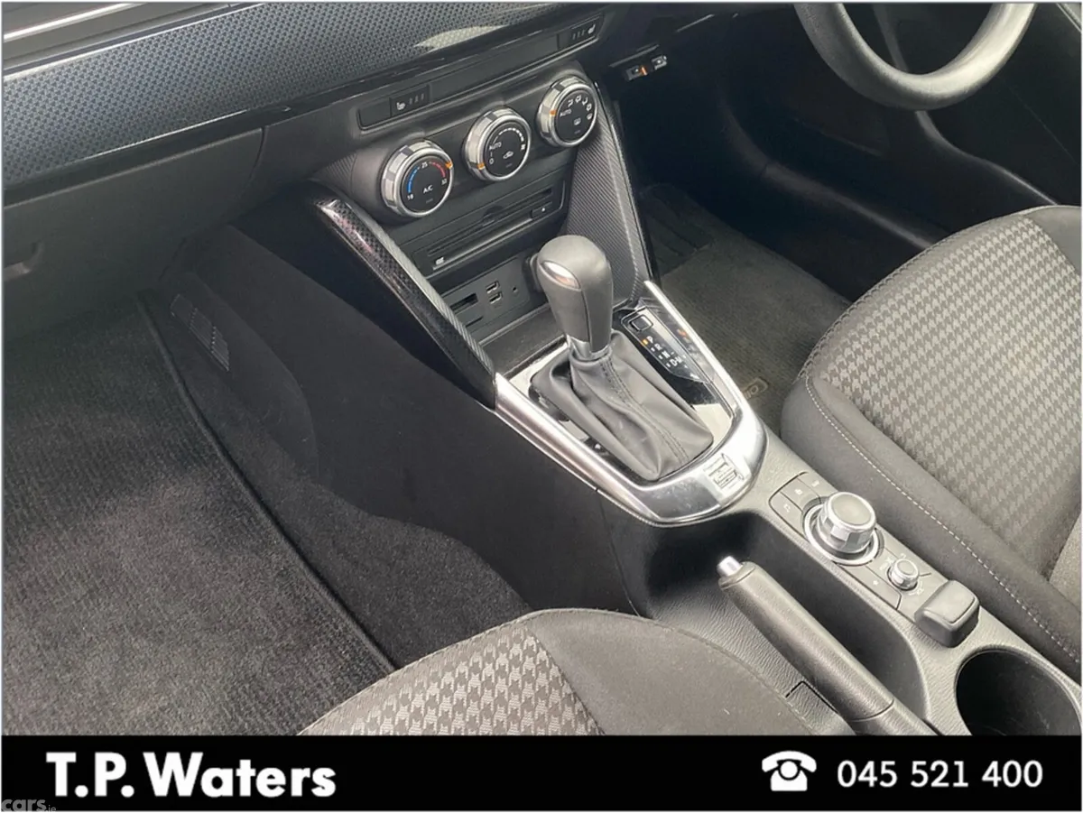 Mazda Mazda2 Hatchback, Petrol, 2018, Red