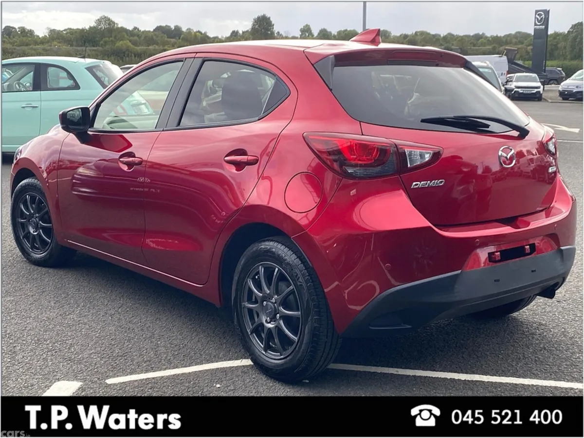 Mazda Mazda2 Hatchback, Petrol, 2018, Red
