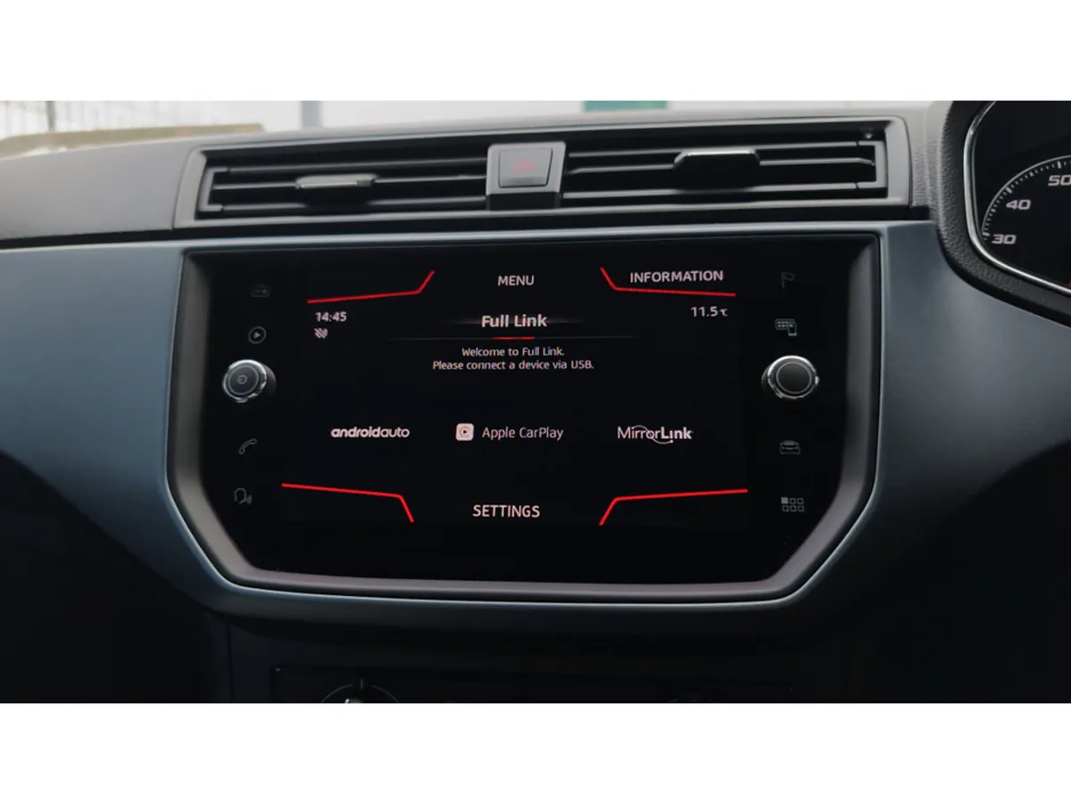 SEAT Arona Hatchback, Petrol, 2019, Black