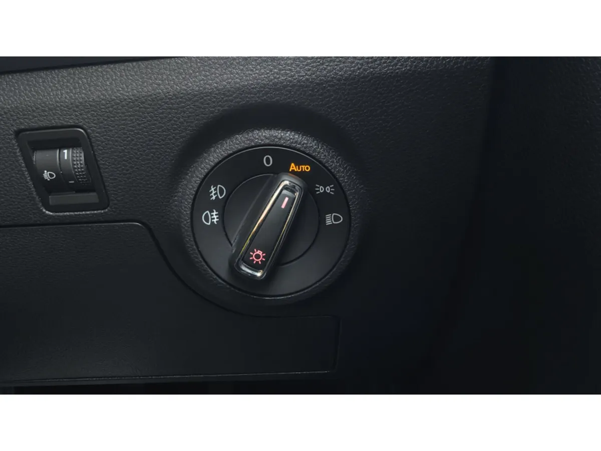 SEAT Arona Hatchback, Petrol, 2019, Black