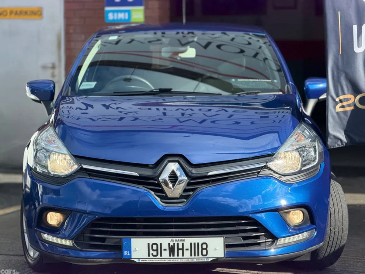 Renault Clio Hatchback, Petrol, 2019, Blue