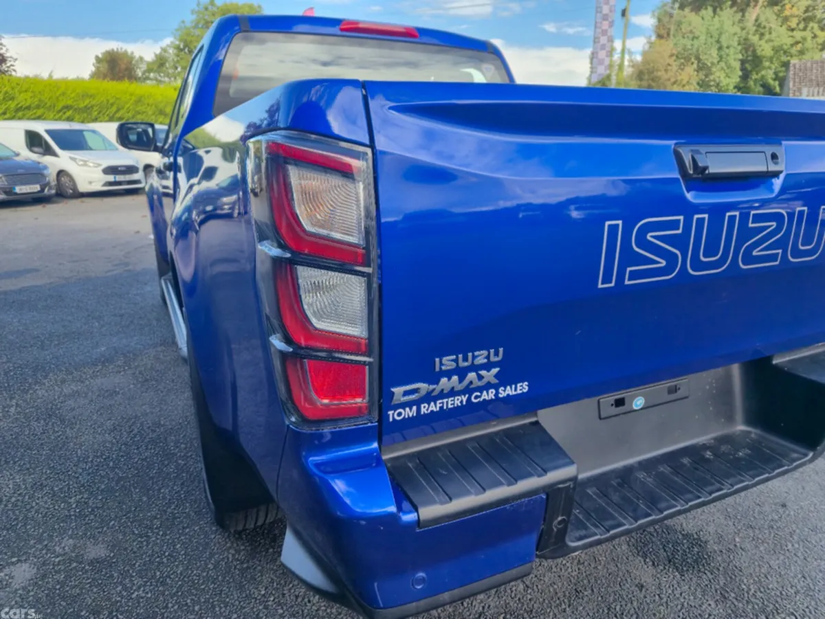 Isuzu D-Max Pick Up, Diesel, 2026, Blue