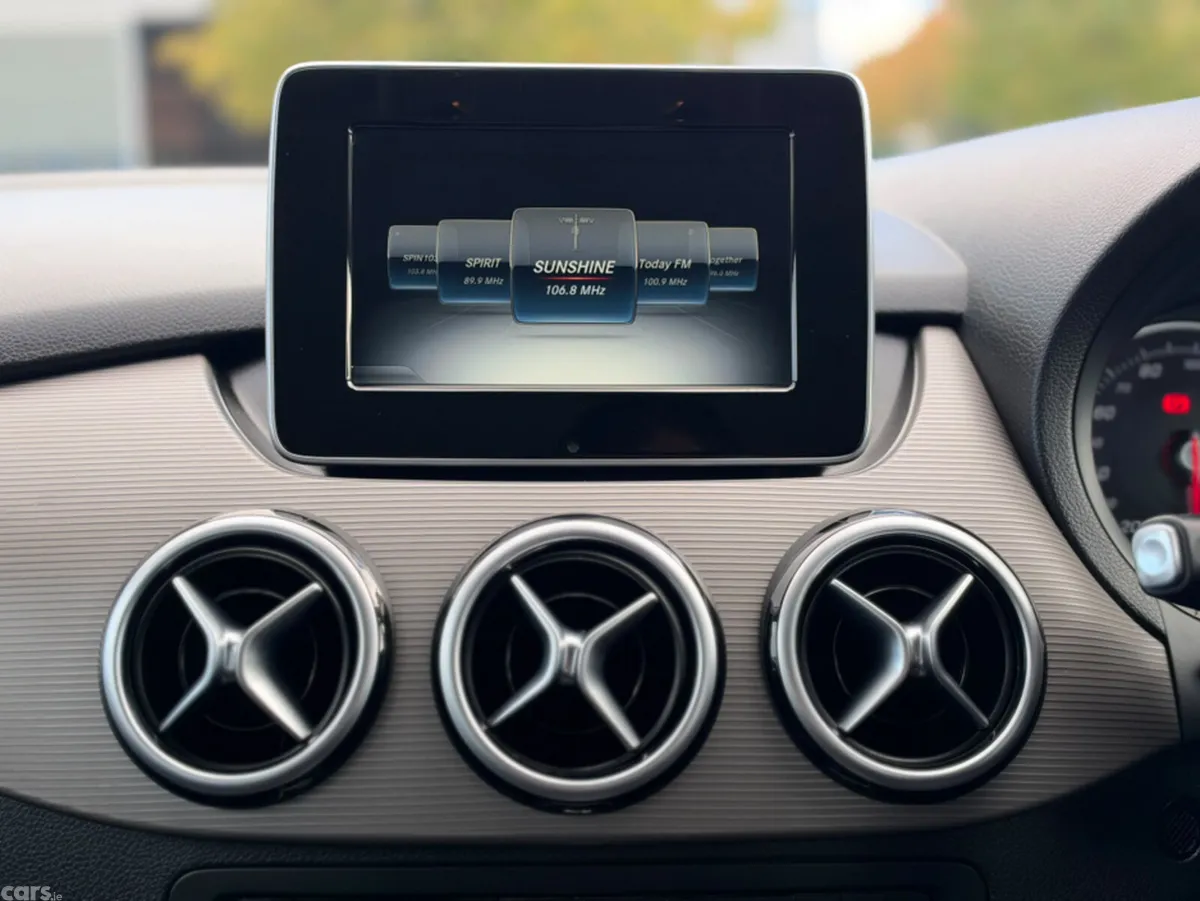 Mercedes-Benz B-Class MPV, Diesel, 2018, Silver