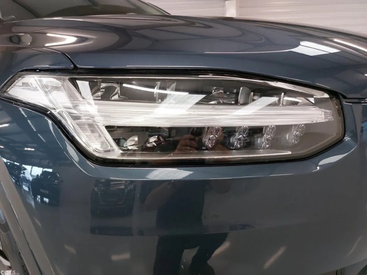 Volvo XC90 SUV, Petrol Plug-in Hybrid, 2024, Blue