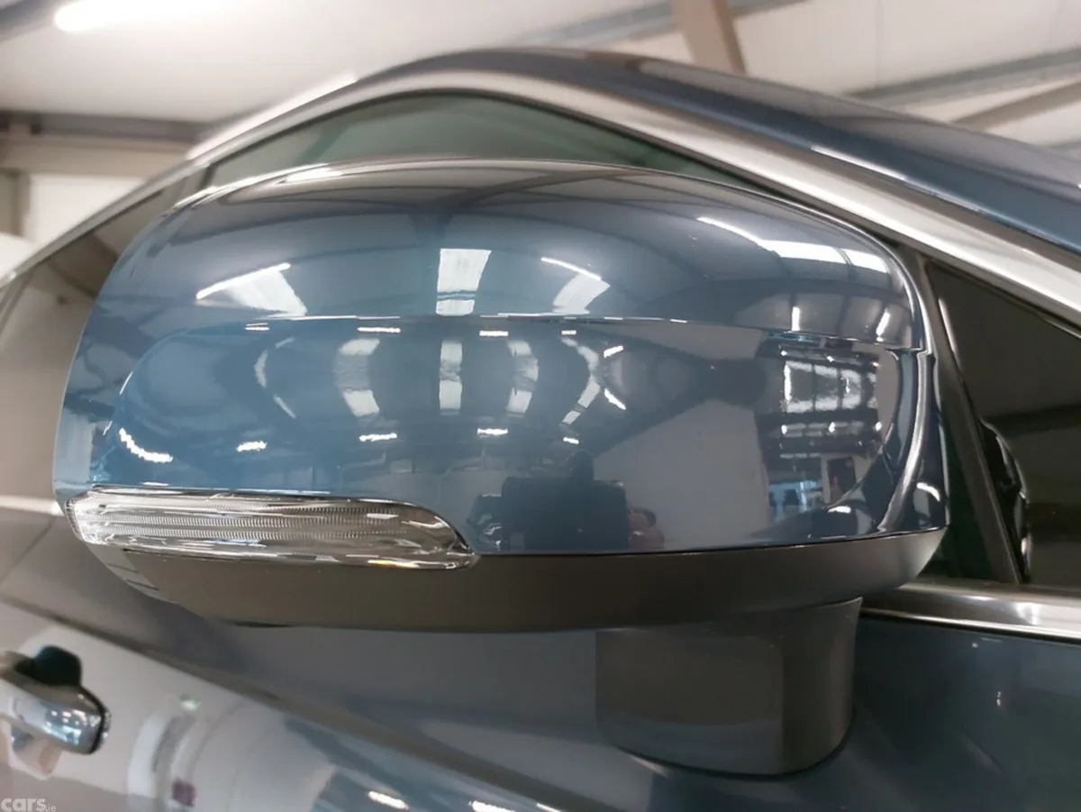 Volvo XC90 SUV, Petrol Plug-in Hybrid, 2024, Blue