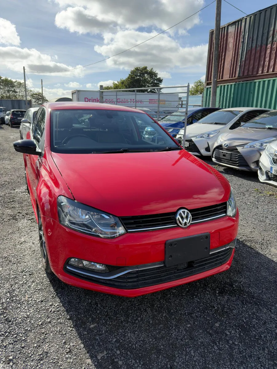 Volkswagen Polo Hatchback, Petrol, 2017, Red