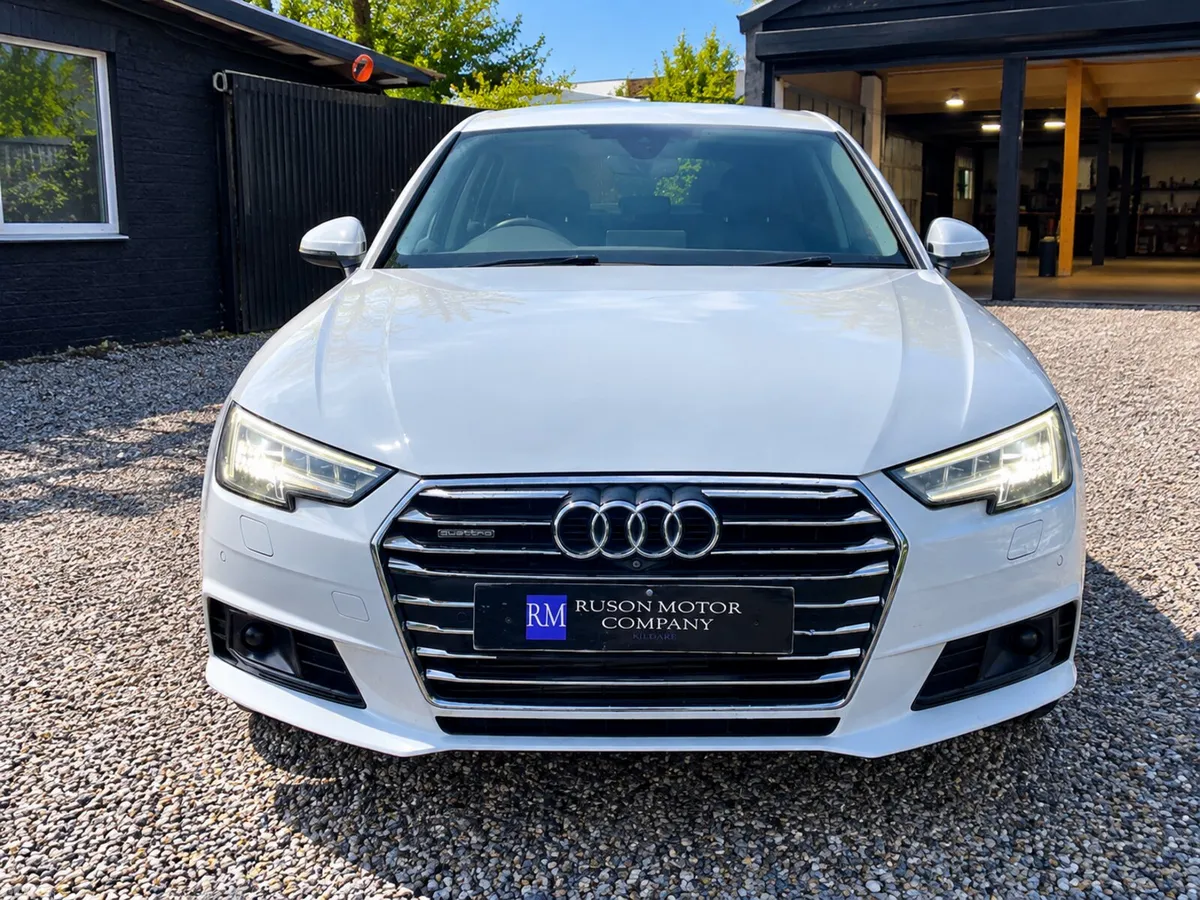 Audi A4 Saloon, Petrol, 2017, White