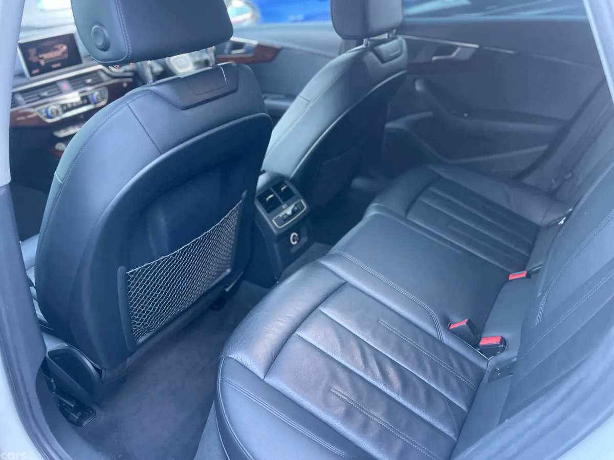 Audi A4 Saloon, Petrol, 2017, White