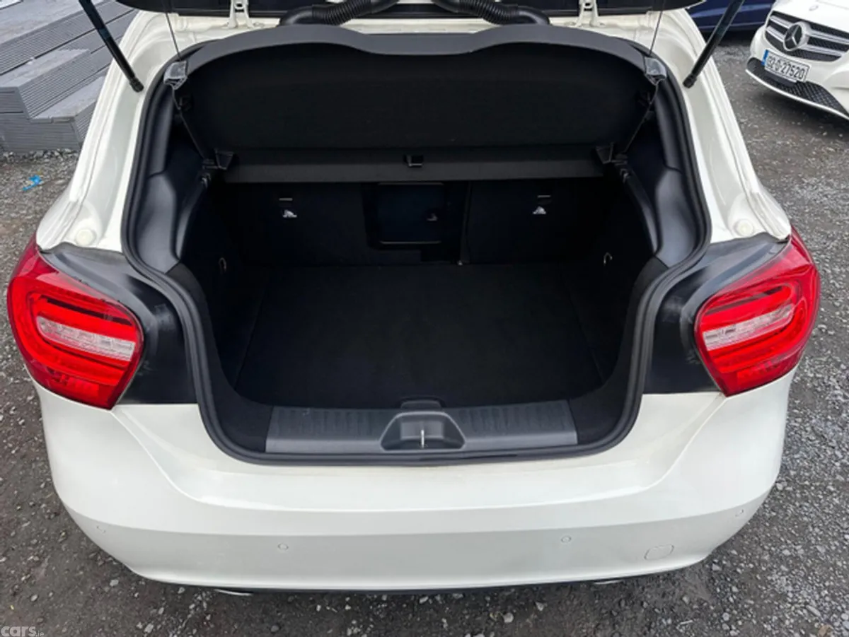 Mercedes-Benz A-Class Hatchback, Petrol, 2015, White