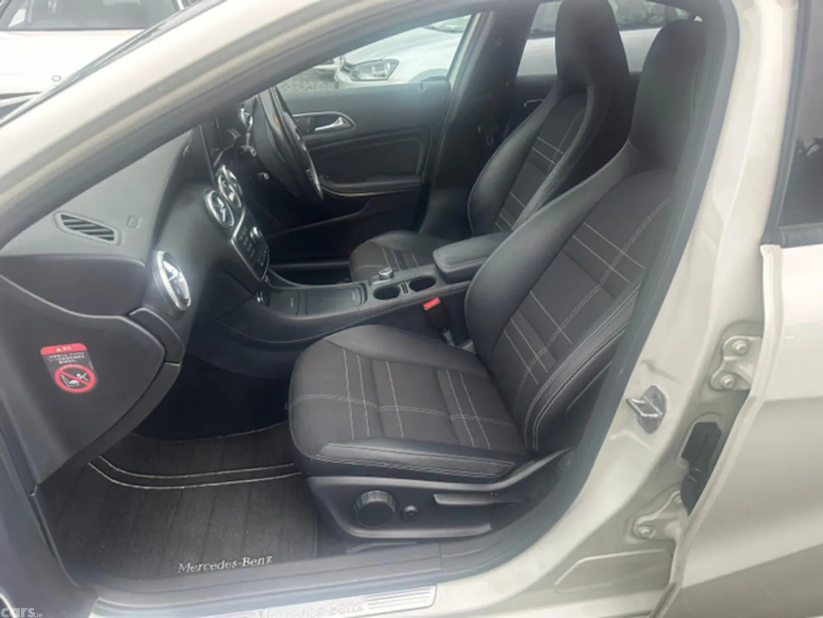 Mercedes-Benz A-Class Hatchback, Petrol, 2015, White