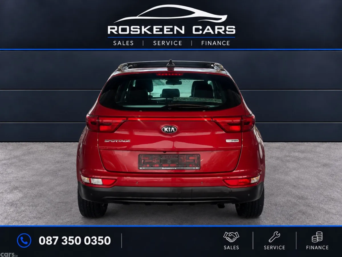 Kia Sportage MPV, Diesel, 2016, Red