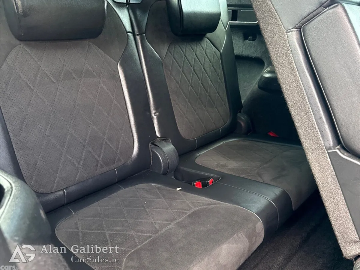 Skoda Kodiaq Estate, Diesel, 2022, Red