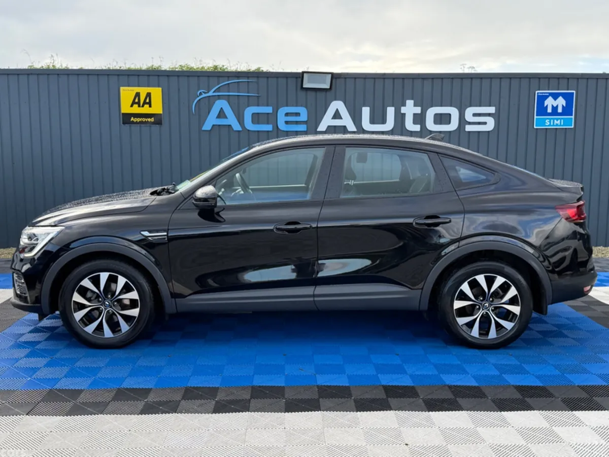 Renault Arkana SUV, Petrol Hybrid, 2022, Black