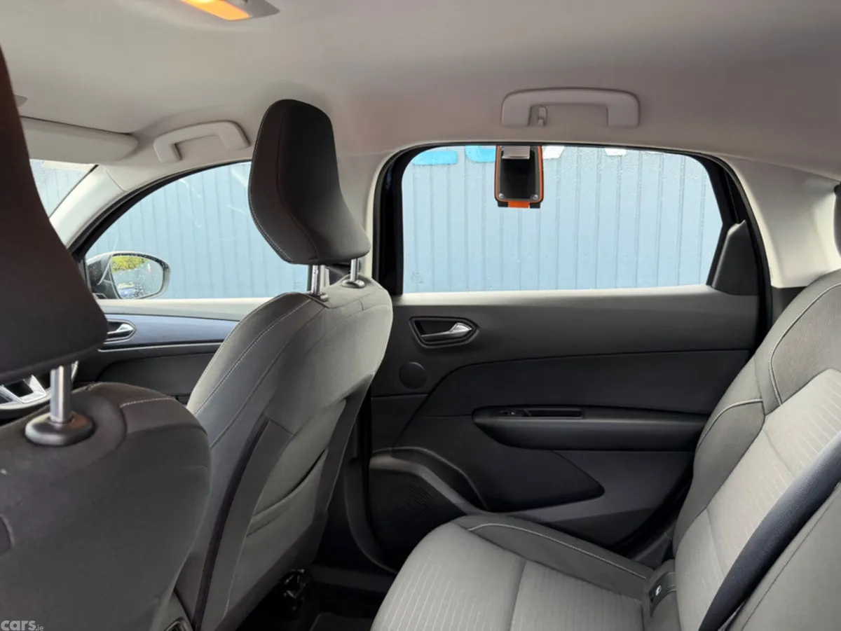 Renault Arkana SUV, Petrol Hybrid, 2022, Black