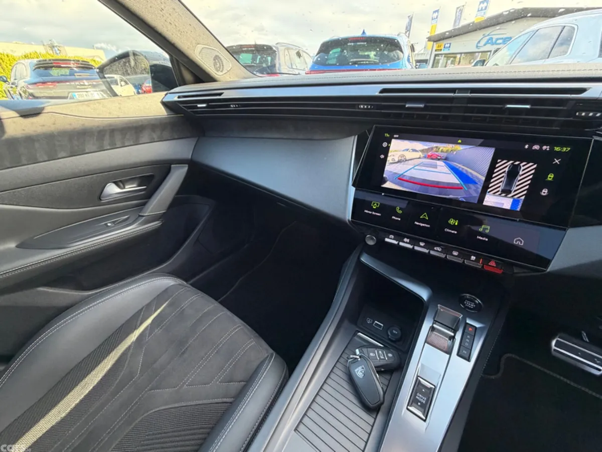 Peugeot 408 Hatchback, Petrol, 2024, Grey