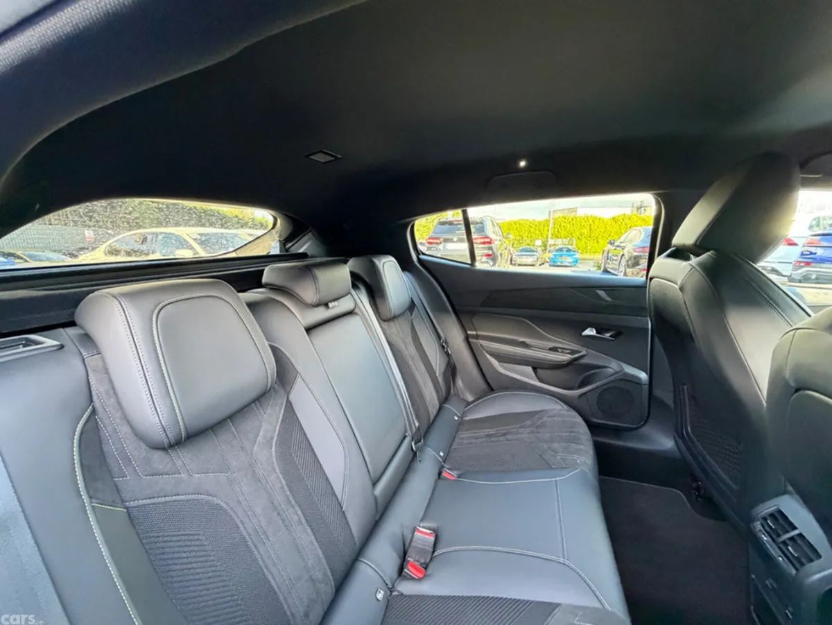Peugeot 408 Hatchback, Petrol, 2024, Grey
